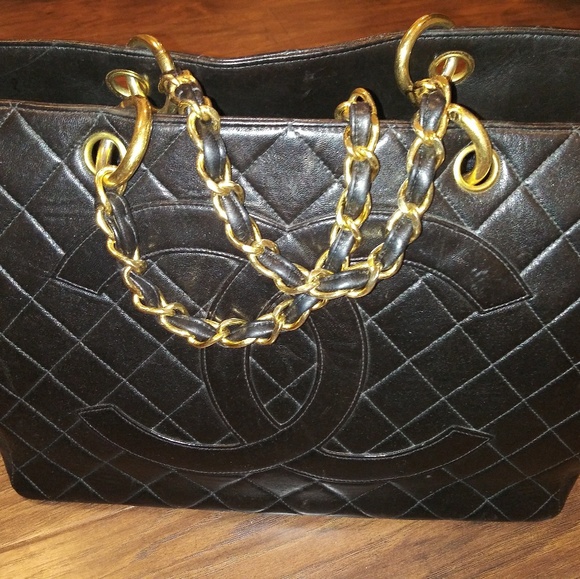 *SOLD LOCAL*Chanel GST Black Caviar Leather Gold - Picture 3 of 8